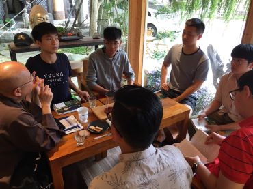 本寺原訂5月23日舉辦5月份大悲懺祈福法會暫停辦理，共修會訂於6月5日恢復課程